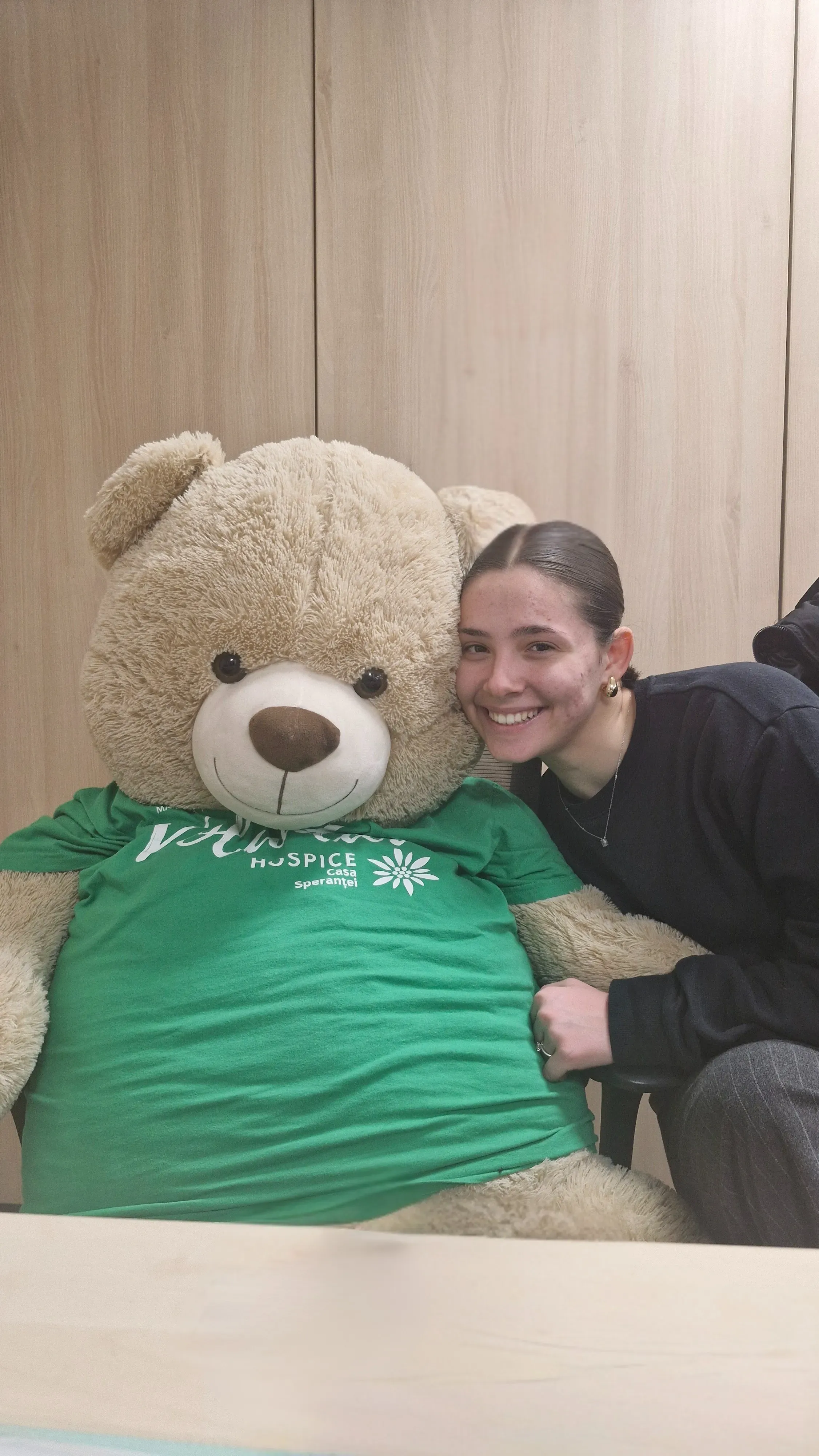 Andreea, voluntar.webp